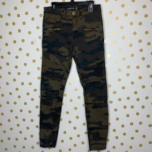 Design Lab Lord & Taylor Camo Moto Skinny Pants 26